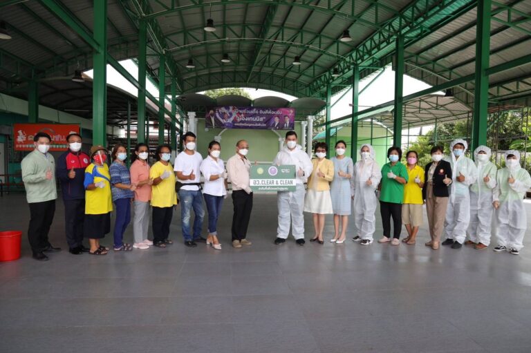 โฆษก อว. นำทีมอาสาสมัคร Clear And Clean โรงพยาบาลสนามทั่วไทย เป้าหมาย ‘คืนพื้นที่ปลอดภัยสู่ชุมชน’