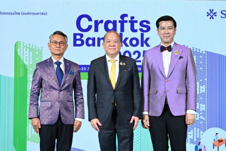 ‘พิชัย’ เปิดงาน ‘Crafts Bangkok 2025’ หนุน SACIT ผลักดันไทยเป็นศูนย์กลางหัตถกรรมแห่งอาเซียน จุดประกายคนรุ่นใหม่ สู่ตลาดโลก 