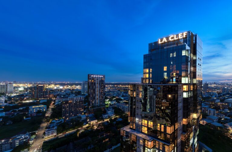 เผยโฉม ‘THE RESIDENCES 38’ คอนโดอัลตร้าลักชัวรี ชูไฮไลต์สร้าง Fine Dining Private Kitchen ในโครงการครั้งแรก พร้อมเปิดตัว ‘La Clef Bangkok by The Crest Collection’ ลักชัวรีเซอร์วิสเรสซิเดนซ์
