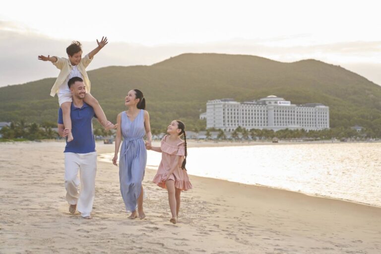 Nha Trang Marriott Resort Hon Tre Island เปิดตัวแพ็กเกจใหม่ ชวนสัมผัสประสบการณ์สุดสนุกไปกับพิกเกิลบอลและพักผ่อนที่วิลล่าสีชมพูสุดเอ็กซ์คลูซีฟตอบโจทย์ทุกความต้องการของคอกีฬาพิกเกิลบอล เจ้าสาว และครอบครัว บนเกาะฮอนเจ สวรรค์ของความโรแมนติกริมชายฝั่งเวียดนาม