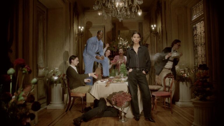 It’s Baggy Season : Levi’s® นิยามใหม่ของการแต่งตัวช่วงฮอลิเดย์ ด้วยความเท่ที่ไม่ต้องพยายาม